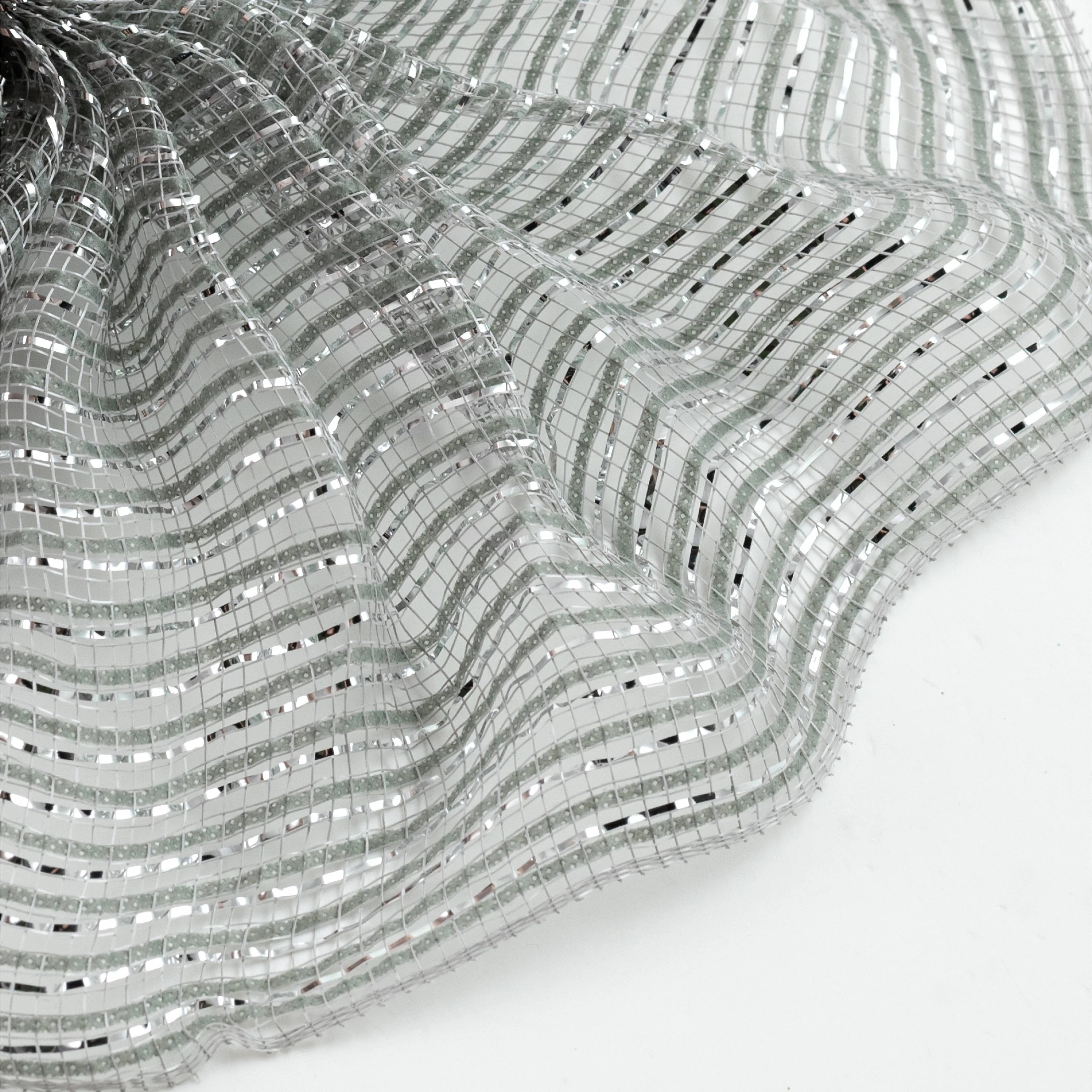 10" Metallic Breeze Mesh: Silver & Grey