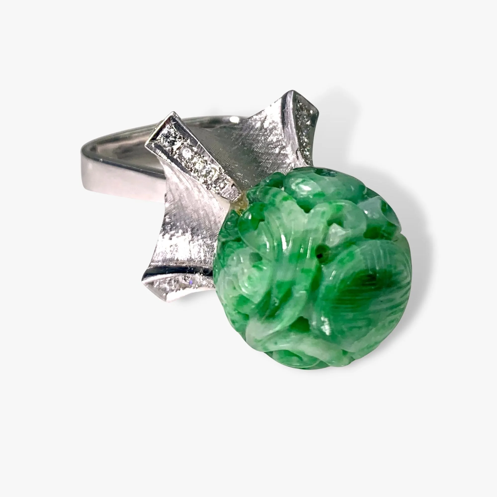 14k White Gold Carved Green Jade and Diamond Vintage Ring