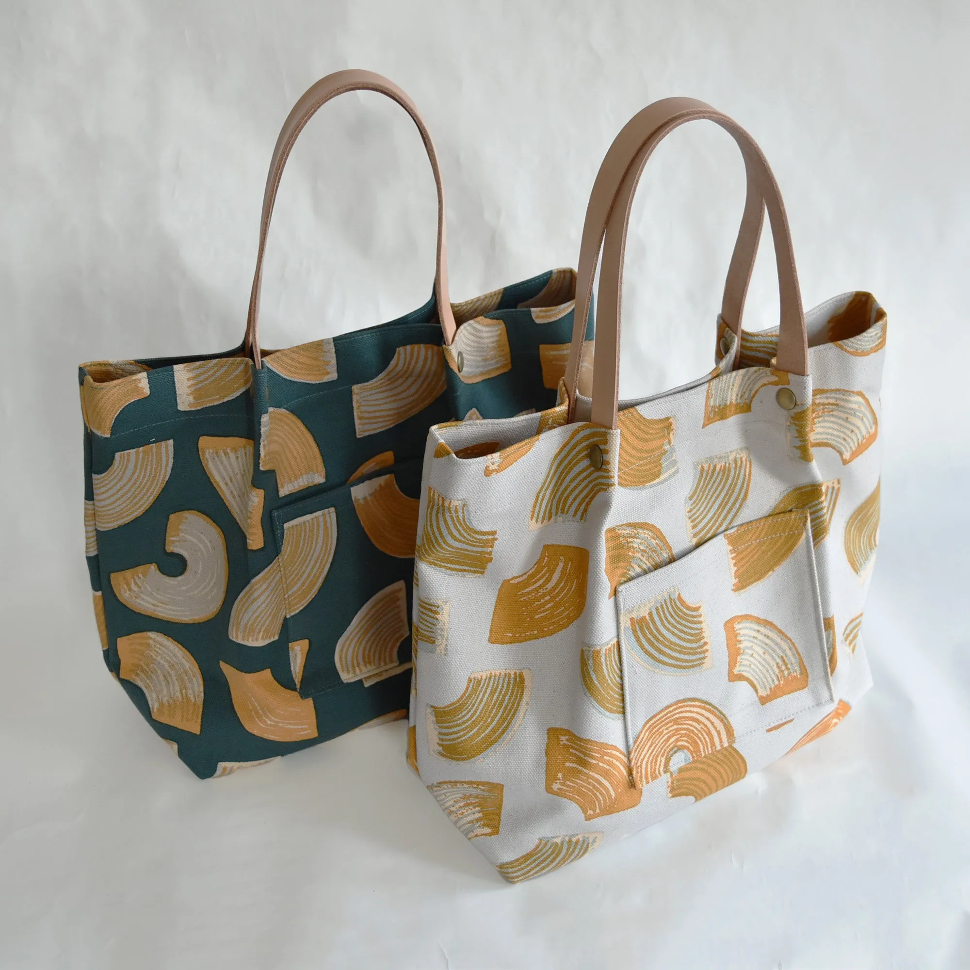 Canvas&leather tote bag  / Baumkuchen