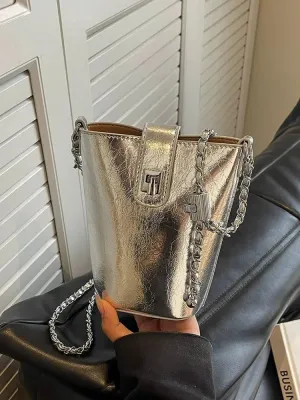 Chain Strap Bucket Bag