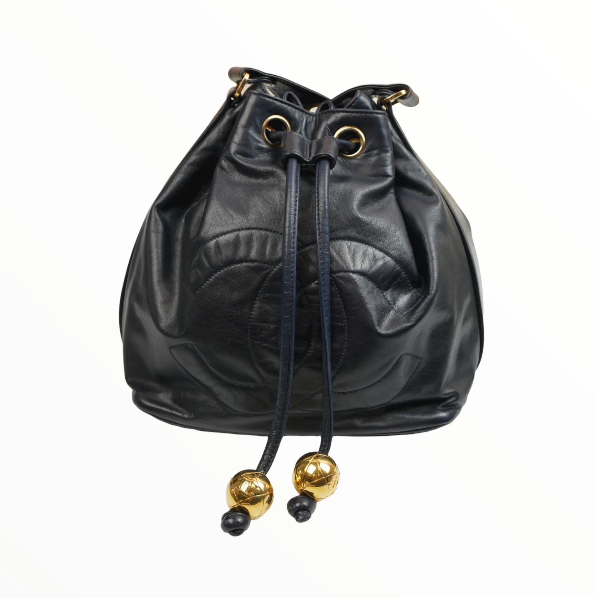 Chanel black bucket bag with logo on the front and gold detail - 1980s