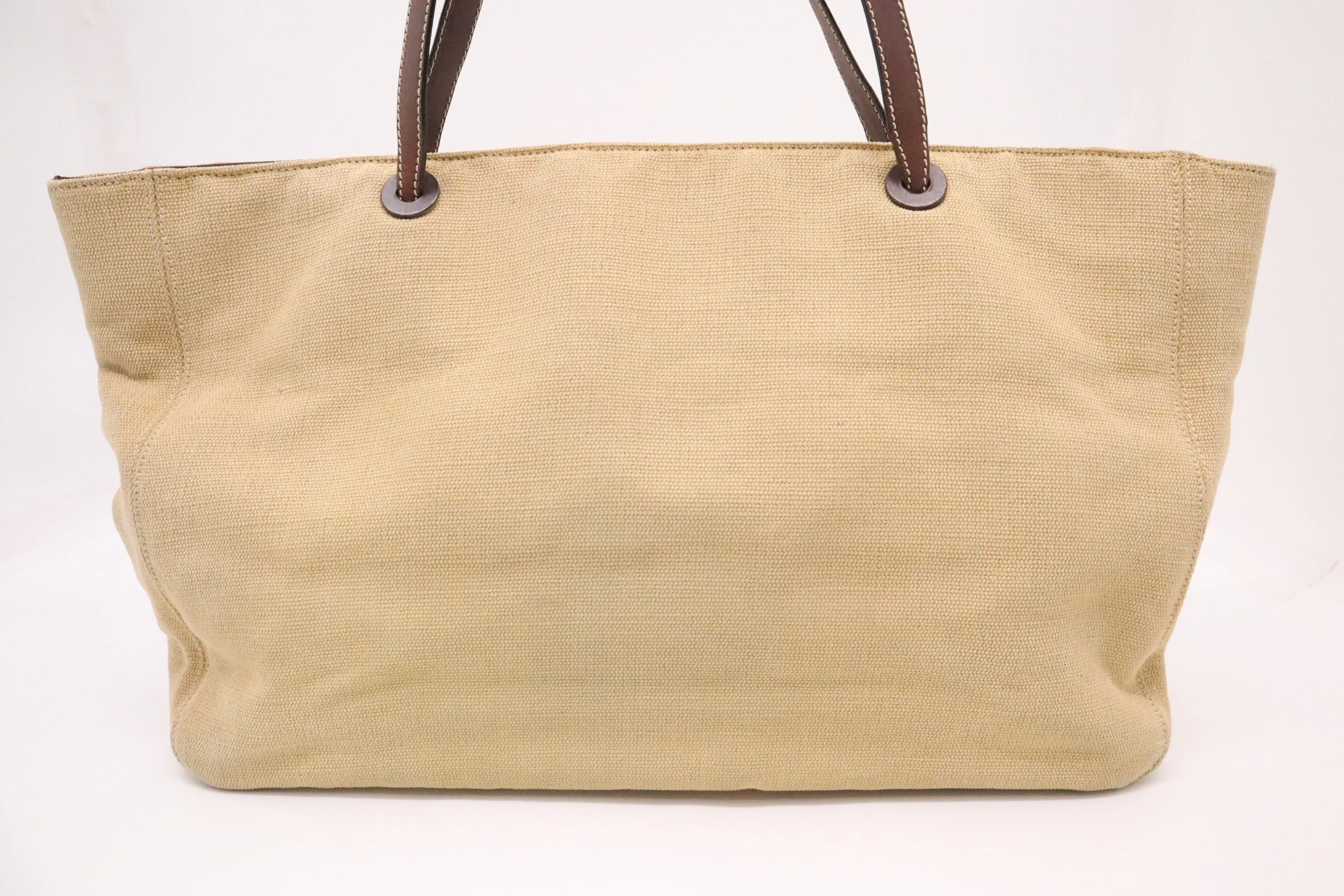 Chanel Tote in Beige Canvas