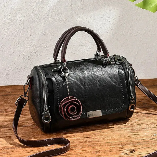Chic Floral Elegance - Fashion Boston Handbag