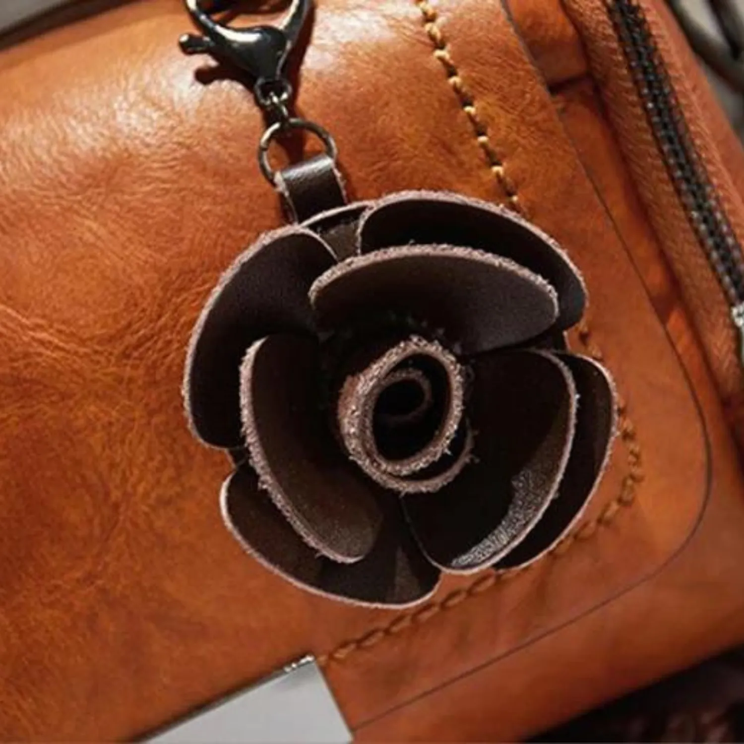 Chic Floral Elegance - Fashion Boston Handbag