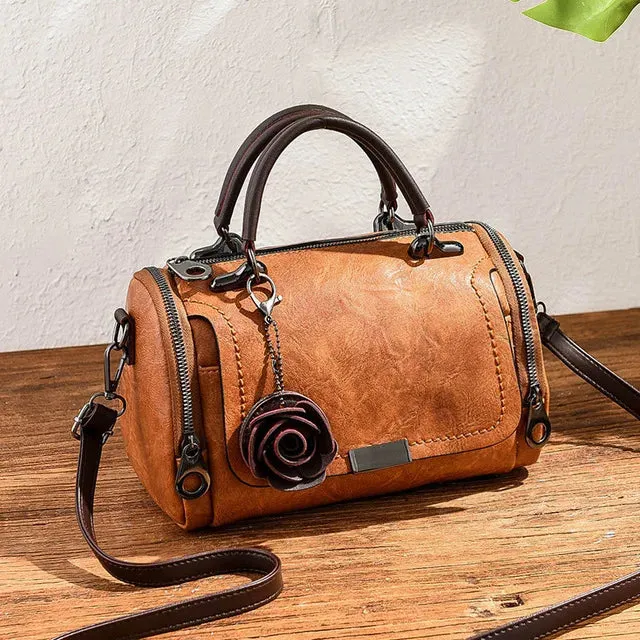 Chic Floral Elegance - Fashion Boston Handbag