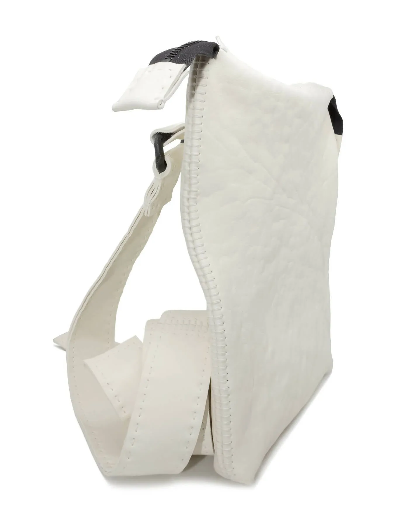 culatta leather sling bag