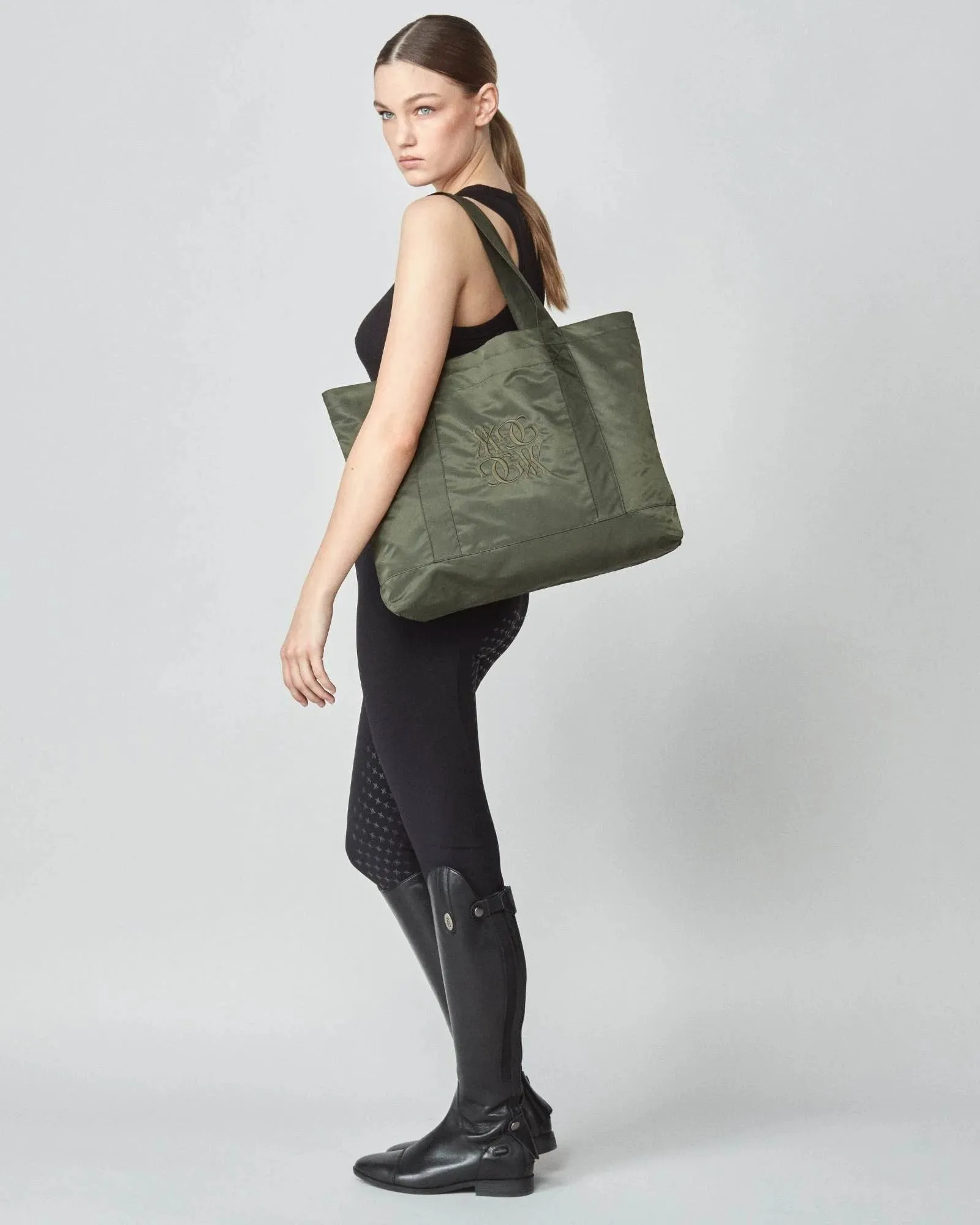 Embroidered Bag Green