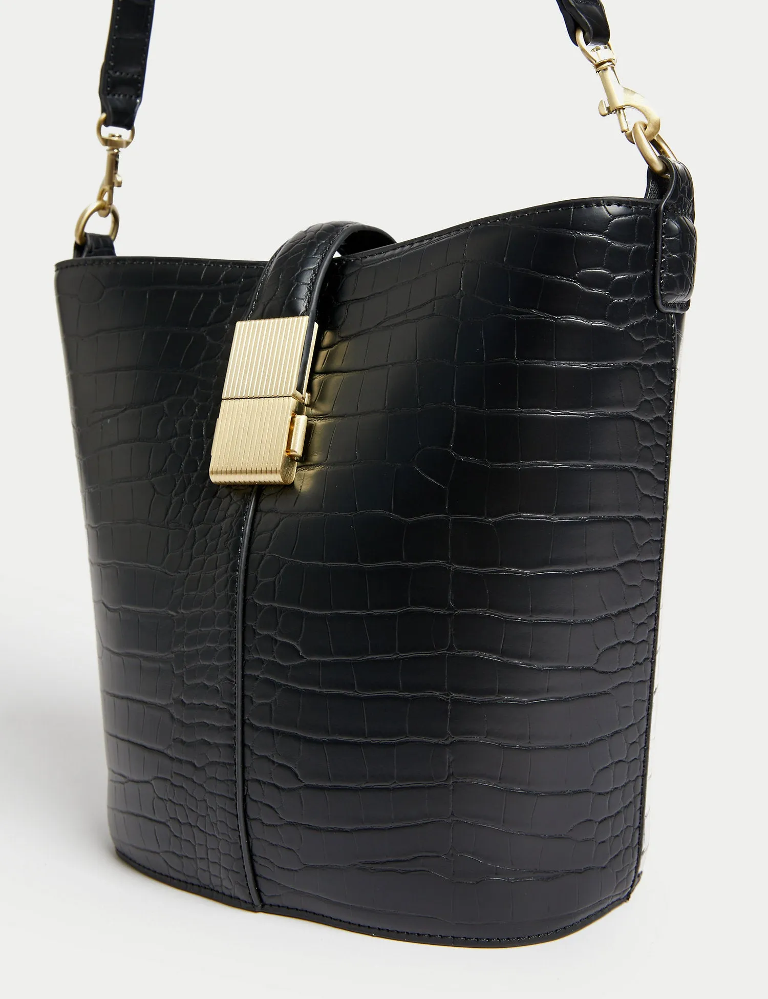 Faux Leather Croc Effect Bucket Bag