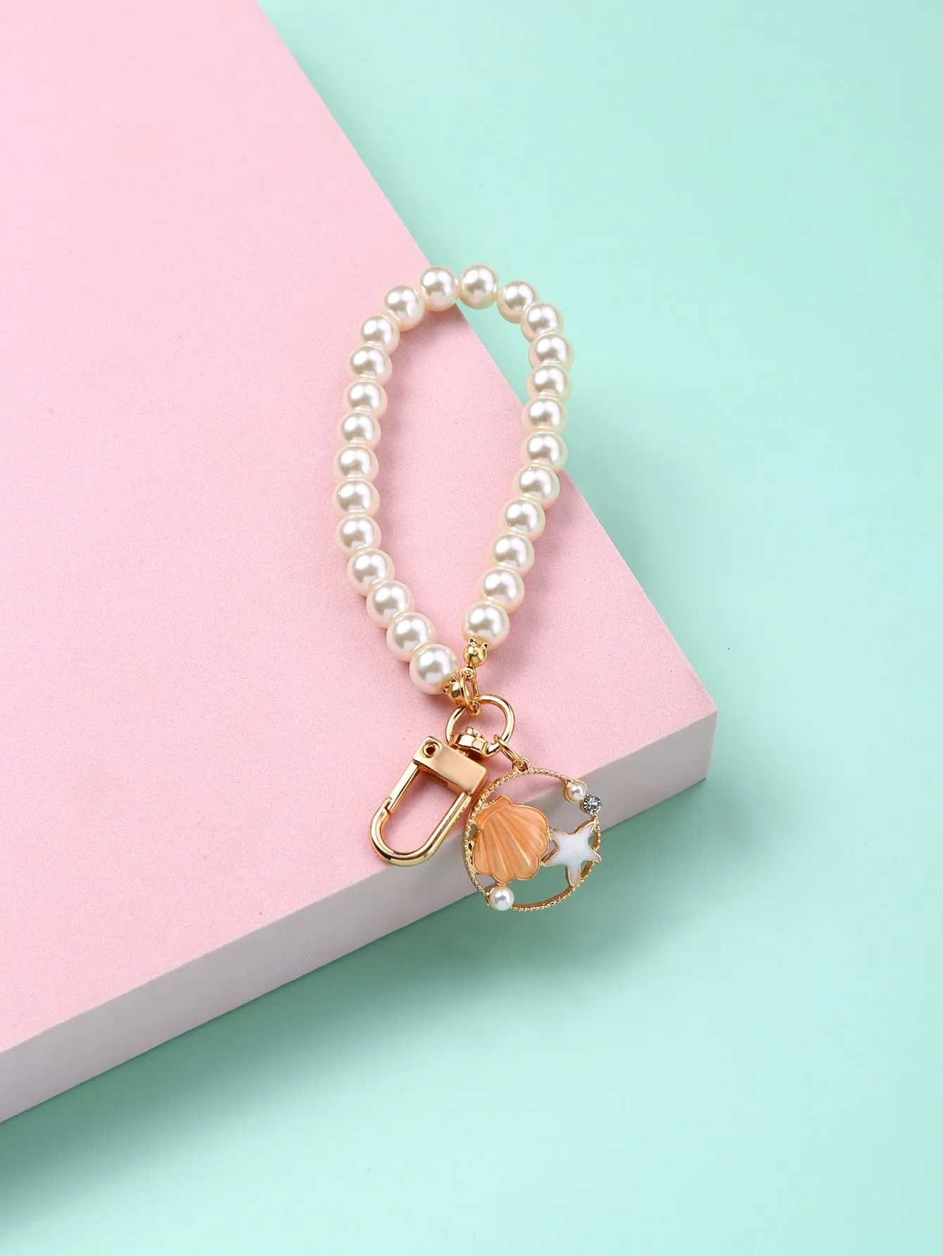 Faux Pearl & Shell Decor Bag Charm