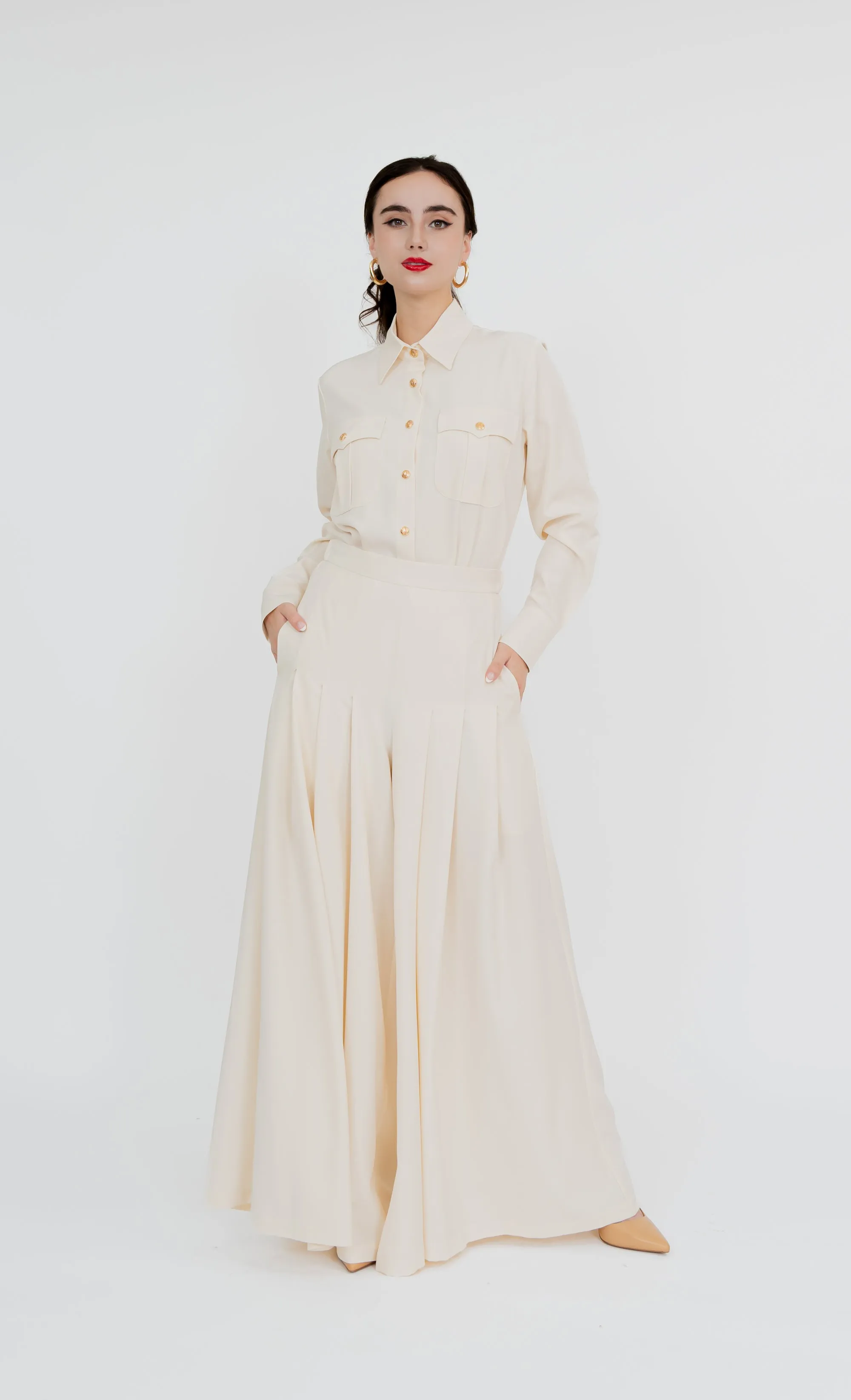 Imbi Palazzo in Lucent White