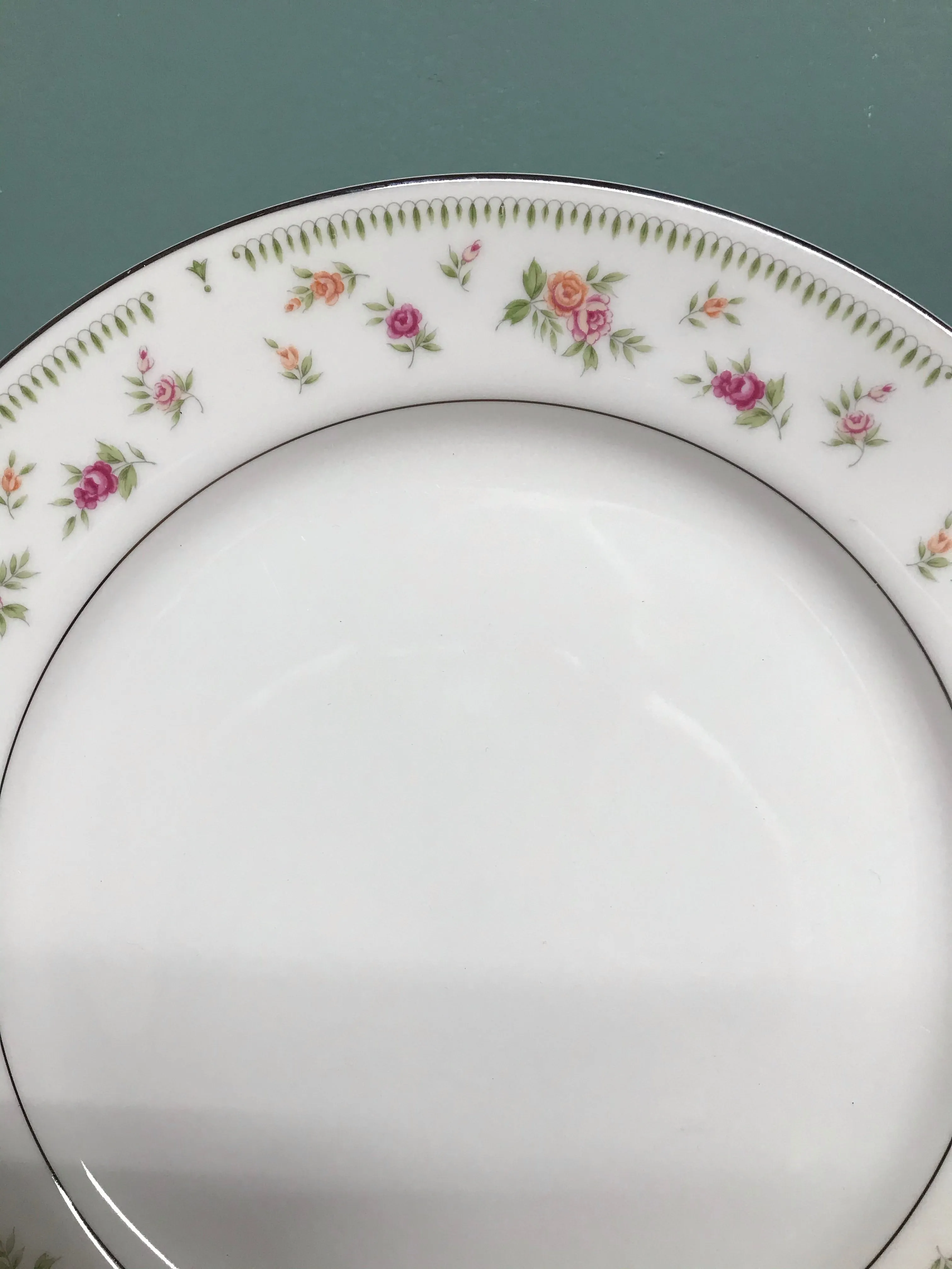 <€€* Vintage Fine China ABINGDON Pink Rose Pattern Retired