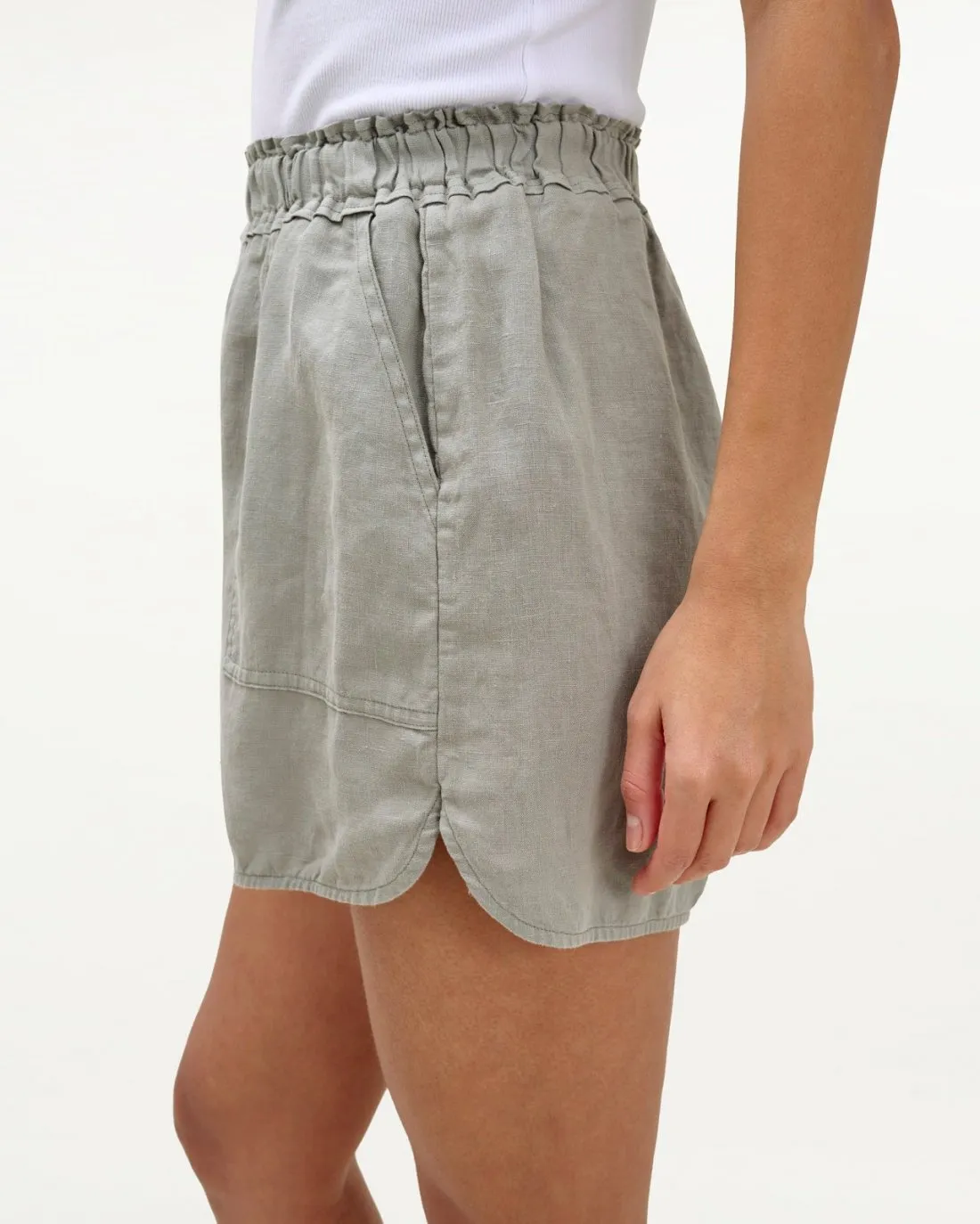 Mary Lawless Lee x Splendid Linen Short