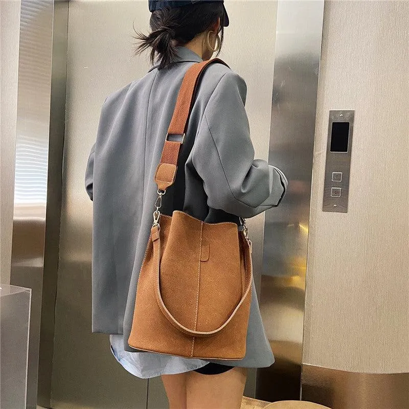 MAYTRENDS  - Crossbody Bucket Bag