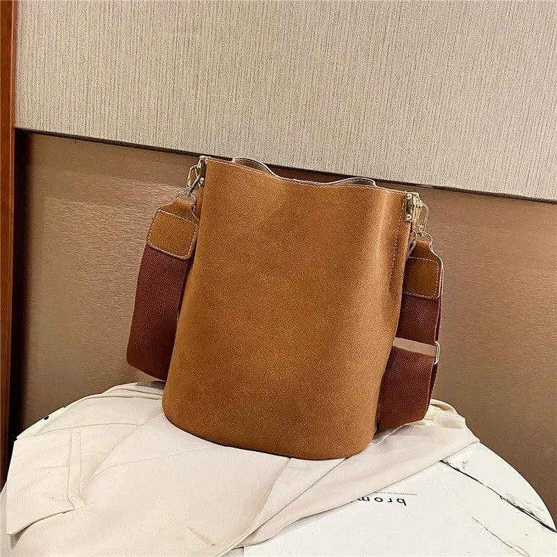 MAYTRENDS  - Crossbody Bucket Bag