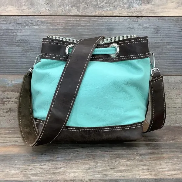 Mini Feed Bucket #65588