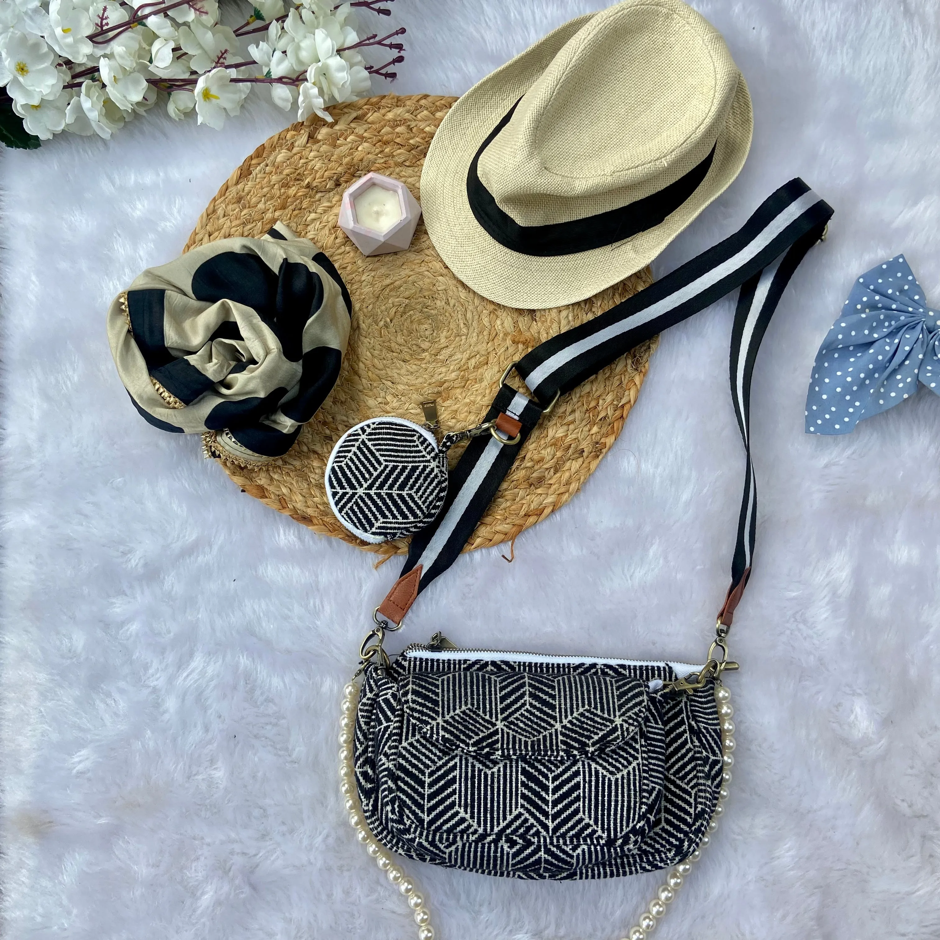 Mono Miraj 3 in 1 Cross body bag