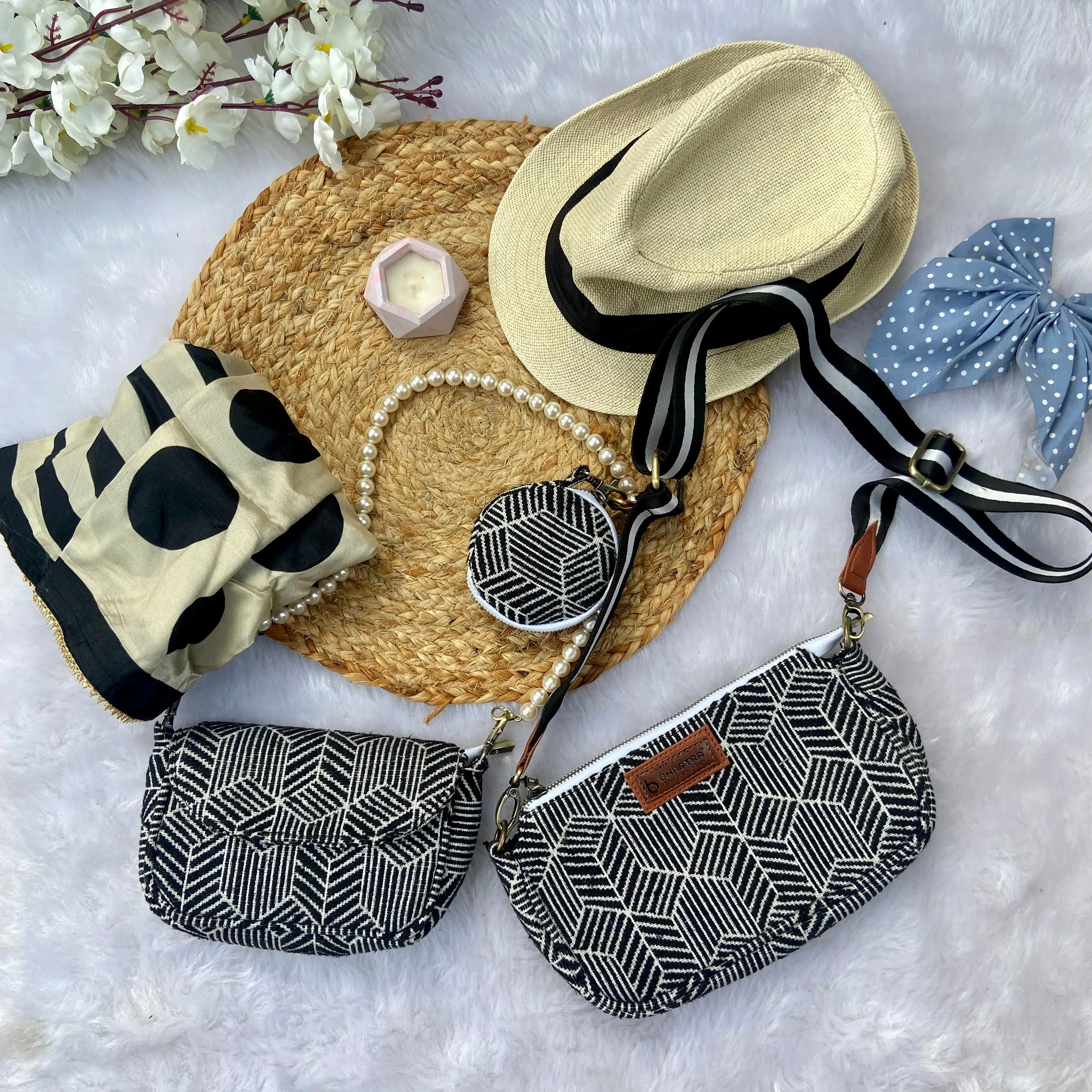 Mono Miraj 3 in 1 Cross body bag