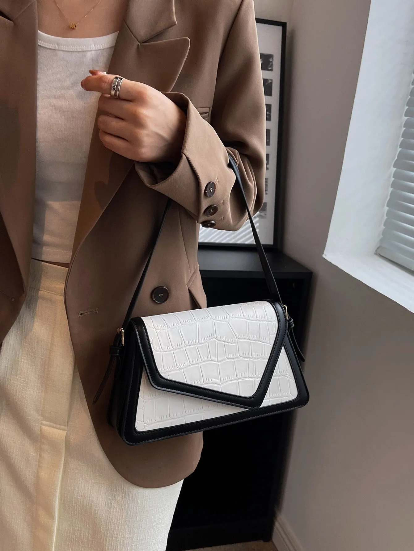 Multicolored Crocodile Pattern Single Shoulder Bag