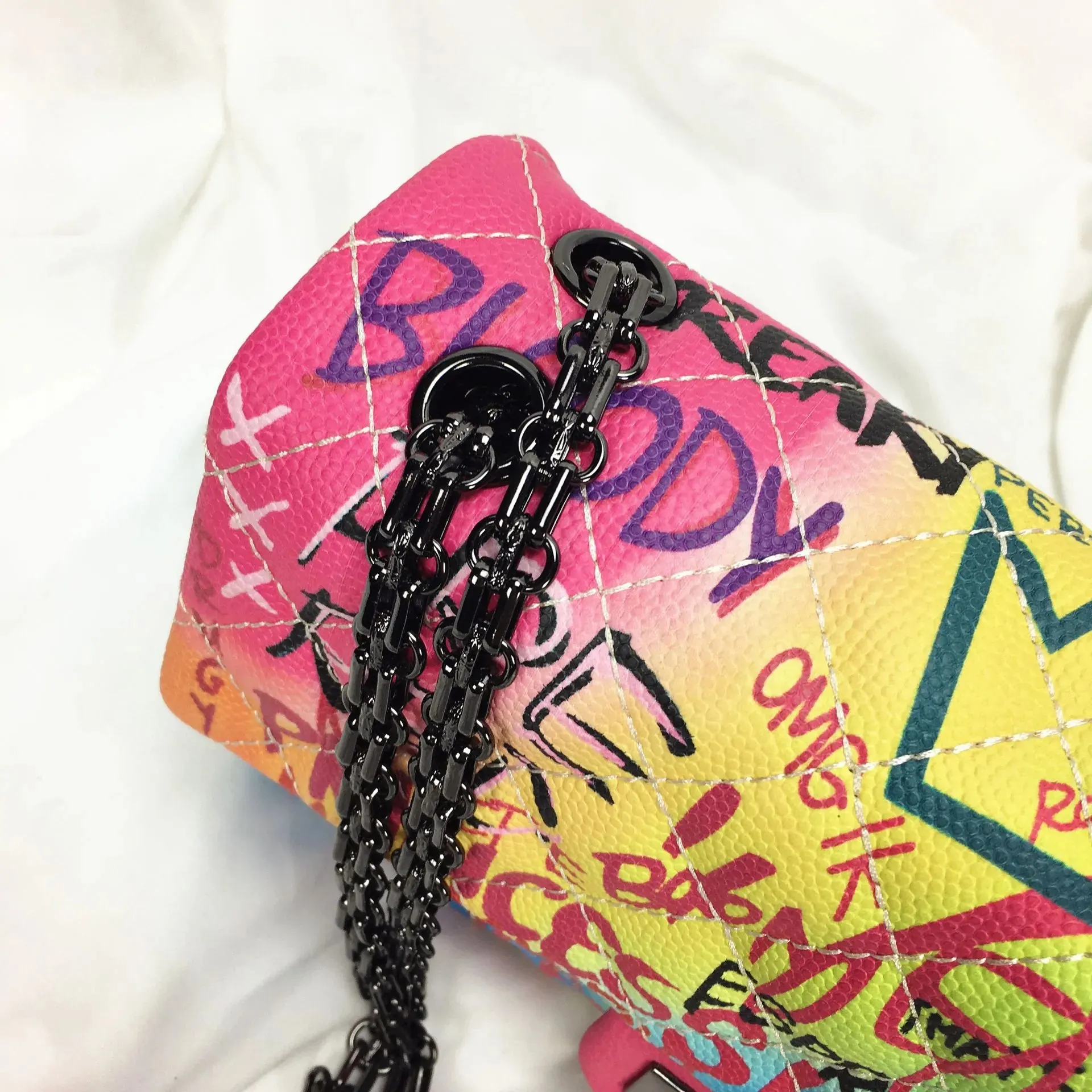 New Color Graffiti Shoulder Bag
