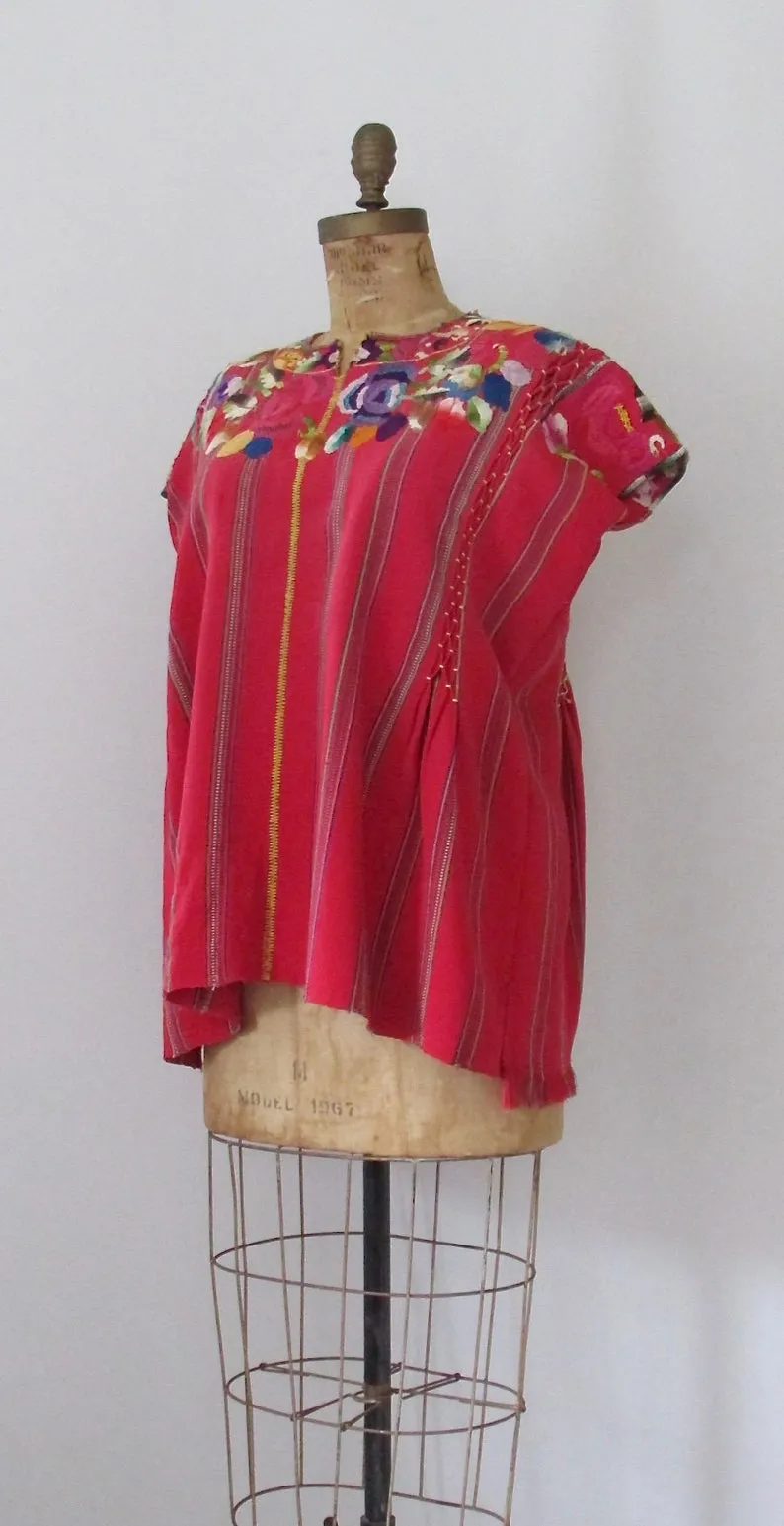 NICE FOLK 1970s Embroidered Guatemalan Frida Kahlo Style Huipil, Size Medium