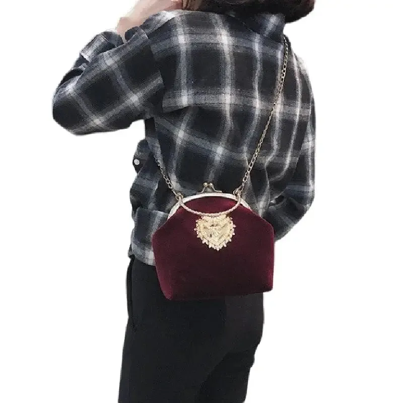 Pearl Heart Design Handbag