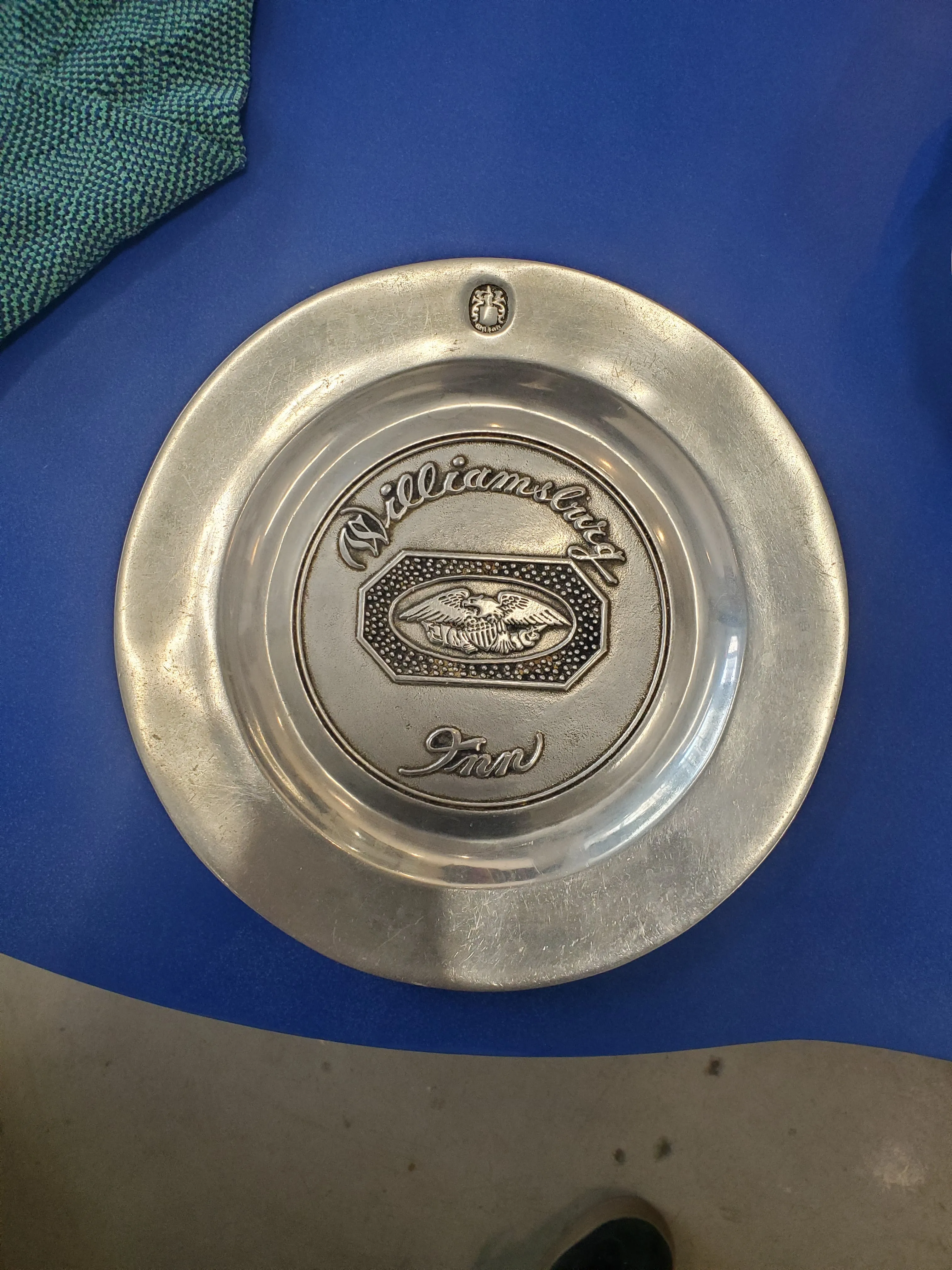 Pewter "Williamsburg Inn" Plate