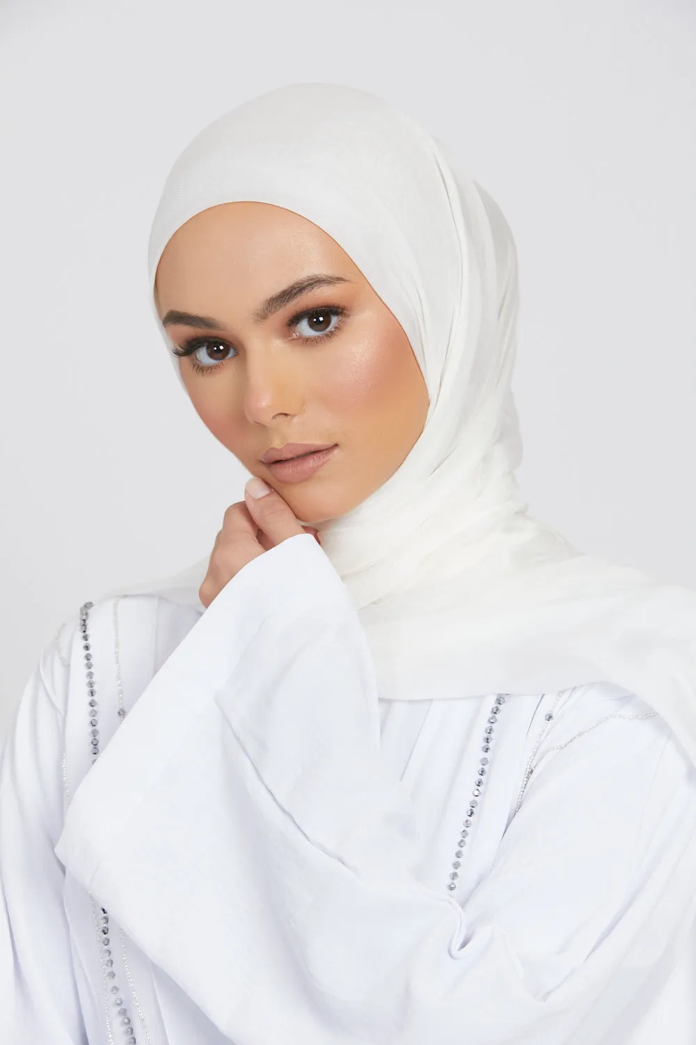 Premium Modal Matt Hijab - Lucent White