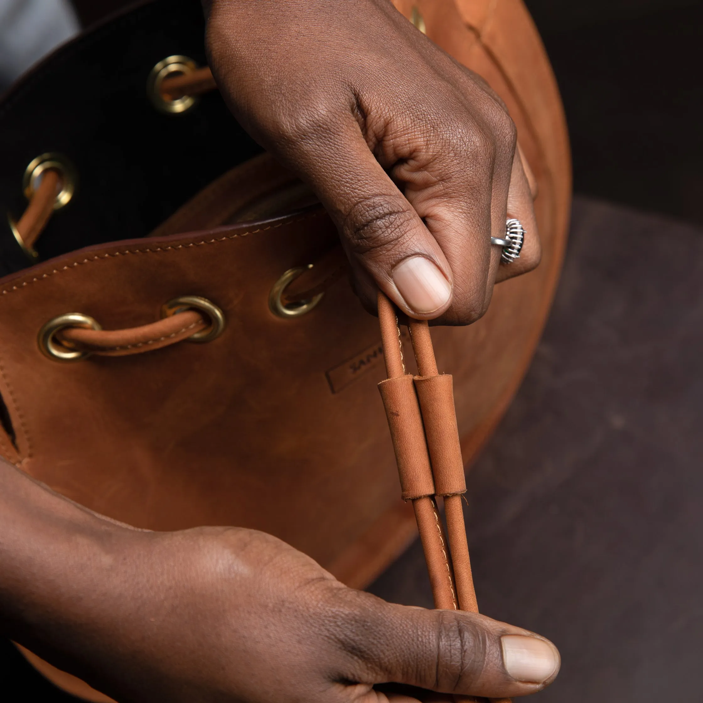 Pull-up Leather Bucket Crossbody Plain