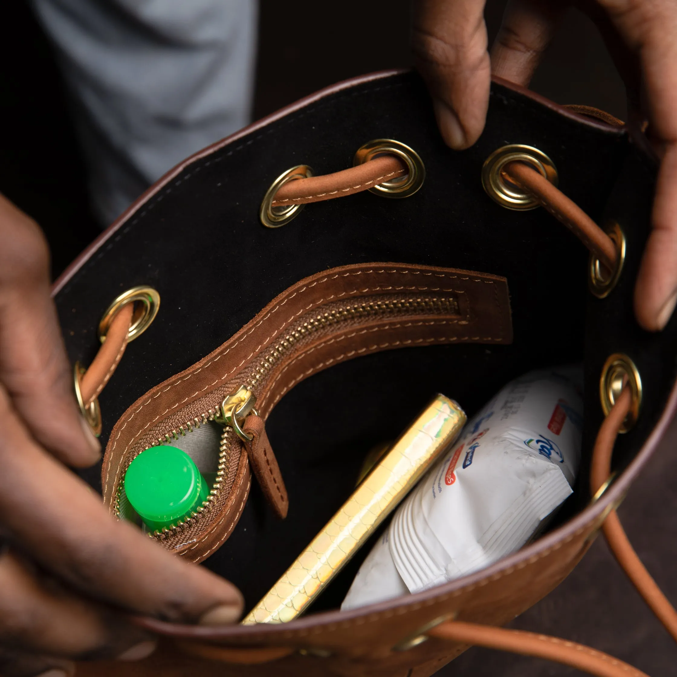 Pull-up Leather Bucket Crossbody Plain