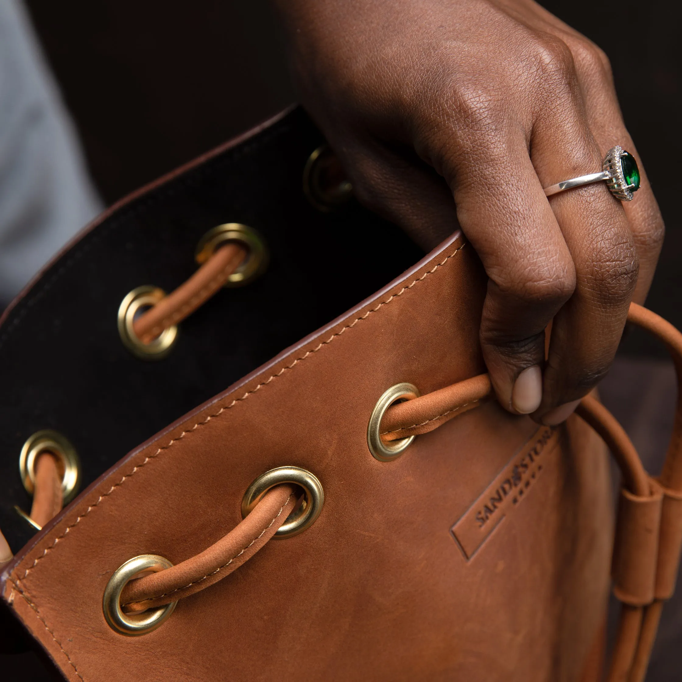 Pull-up Leather Bucket Crossbody Plain