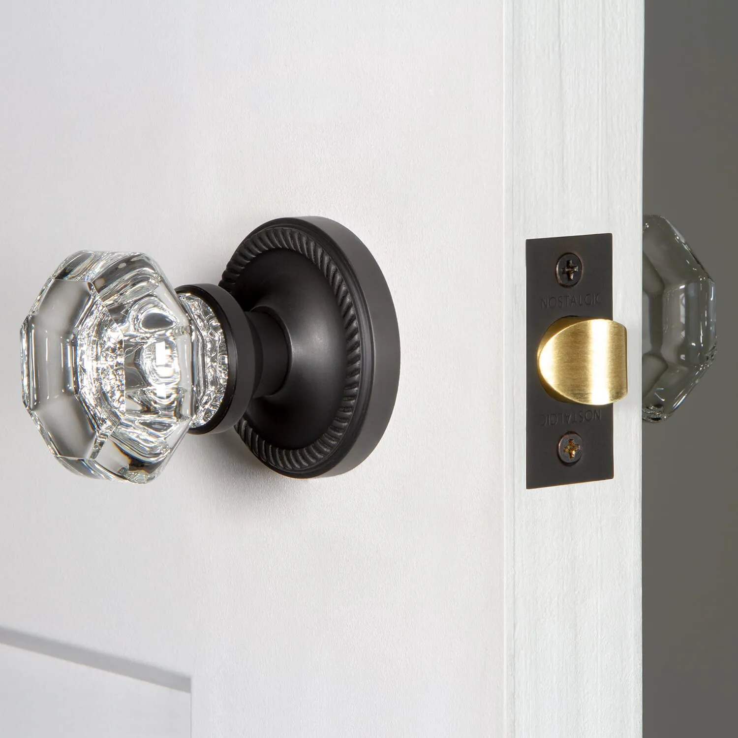 Rope Rosette with Waldorf Knob in Oil-Rubbed Bronze