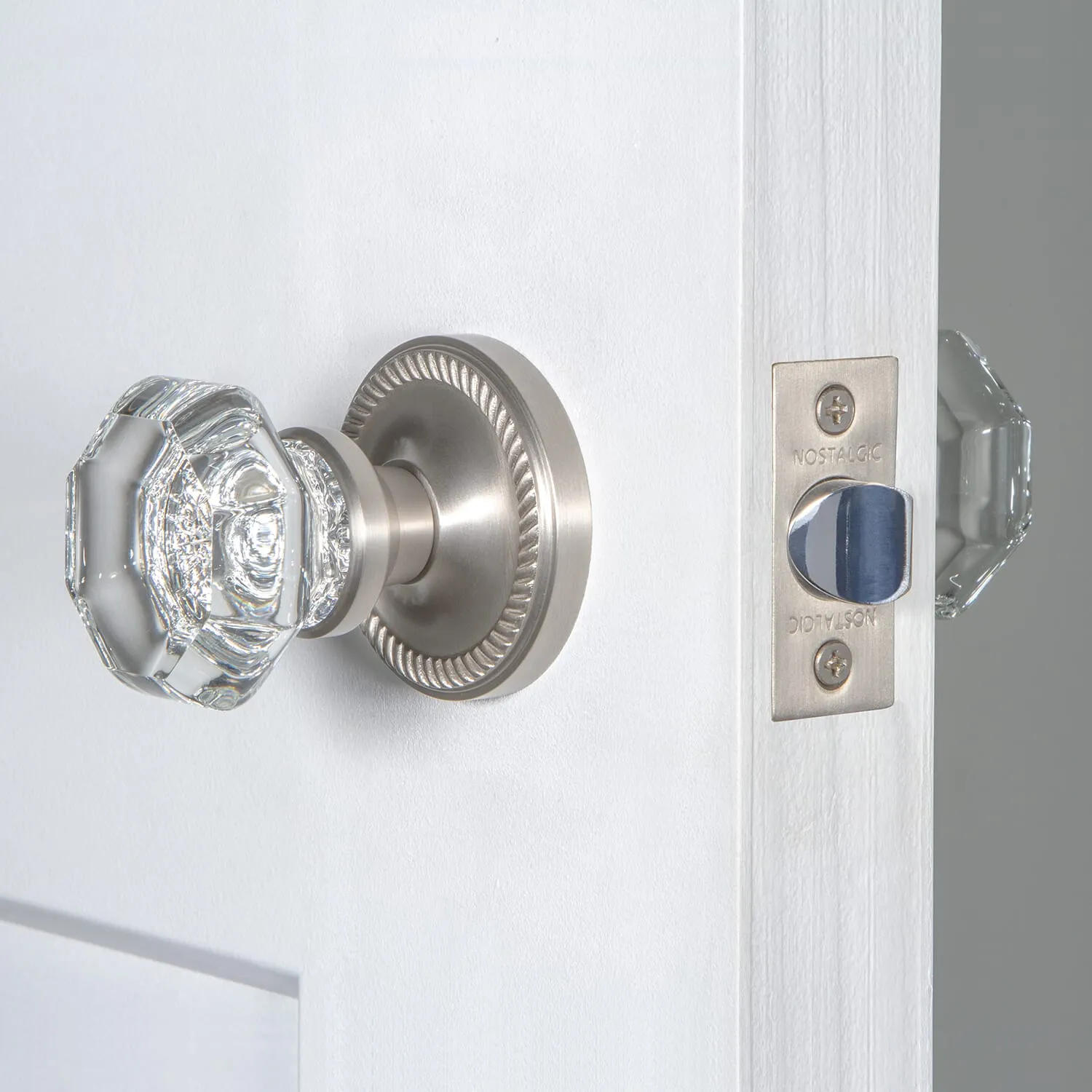 Rope Rosette with Waldorf Knob in Satin Nickel