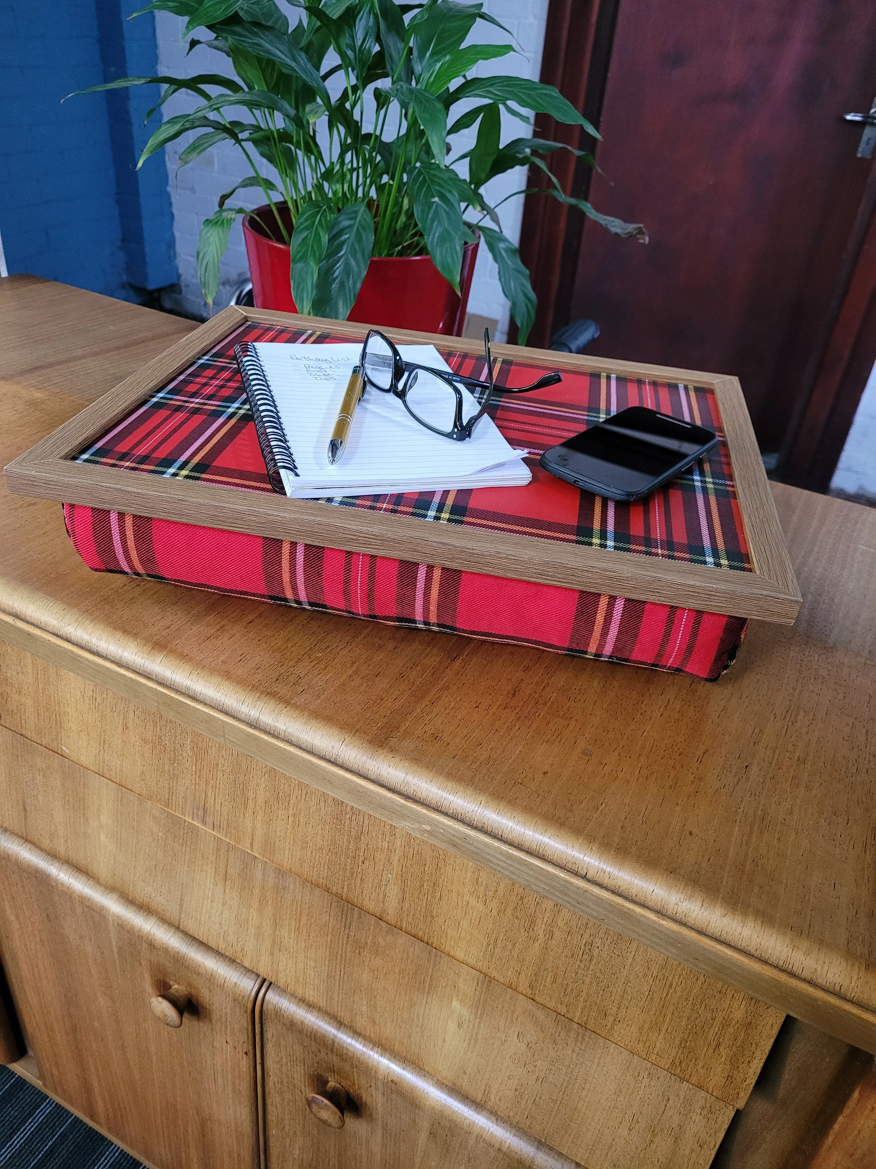 Royal Stewart Red Tartan Lap Tray with Bean Bag