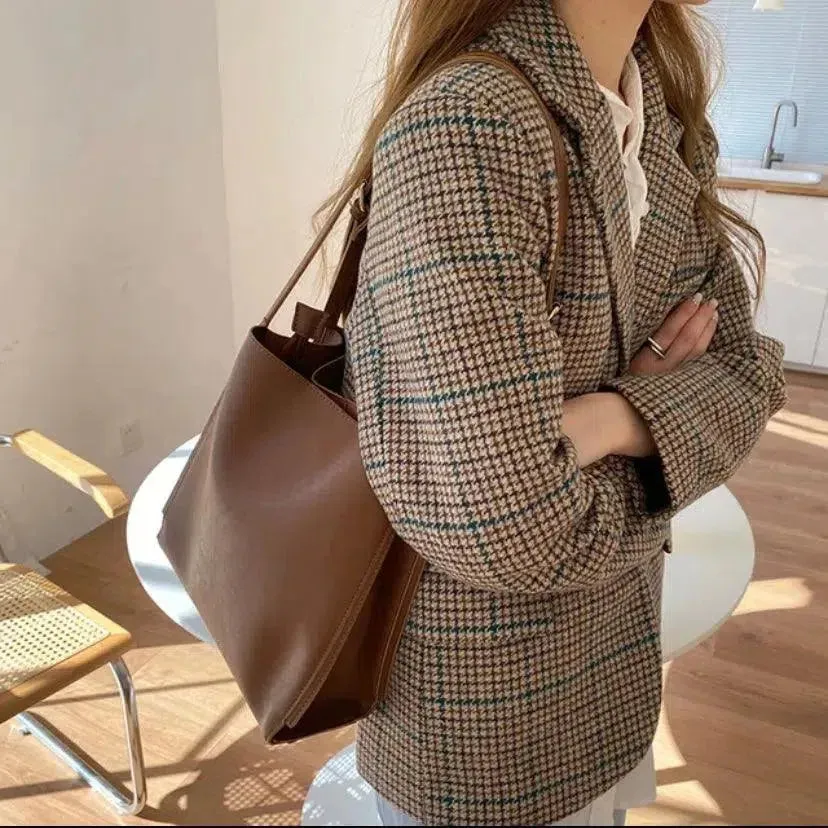 Selene – Elegant everyday style – Shoulder bag
