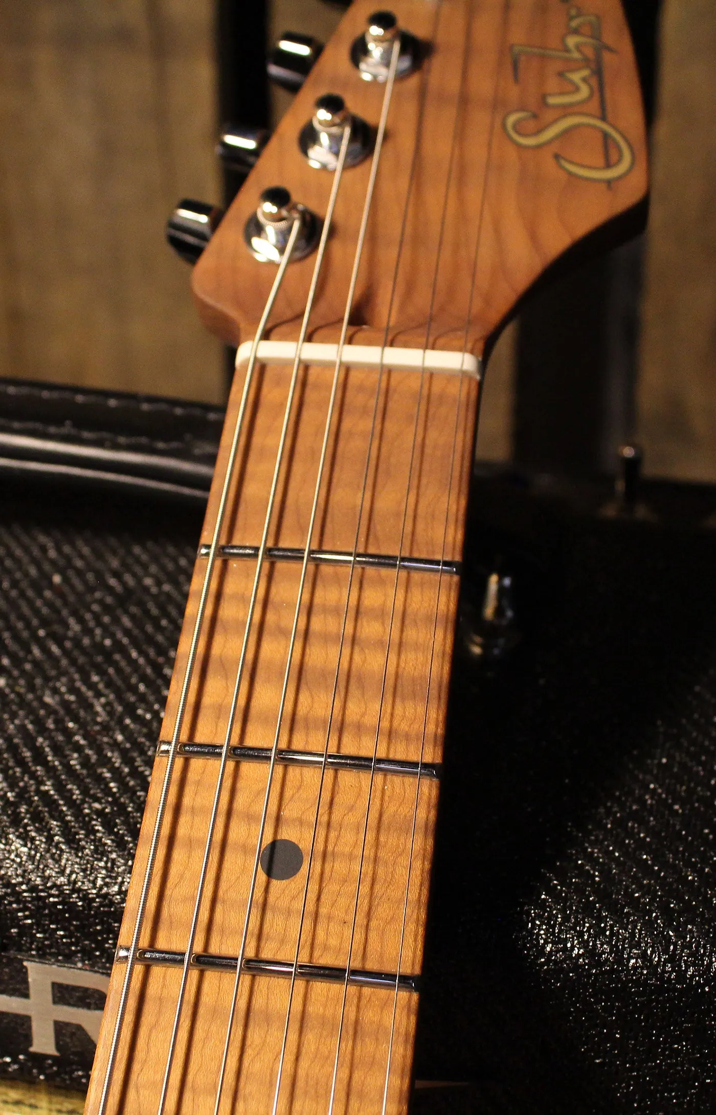 Suhr Select Classic S HSS Roasted Flamed Guitar, Shell Pink, Maple