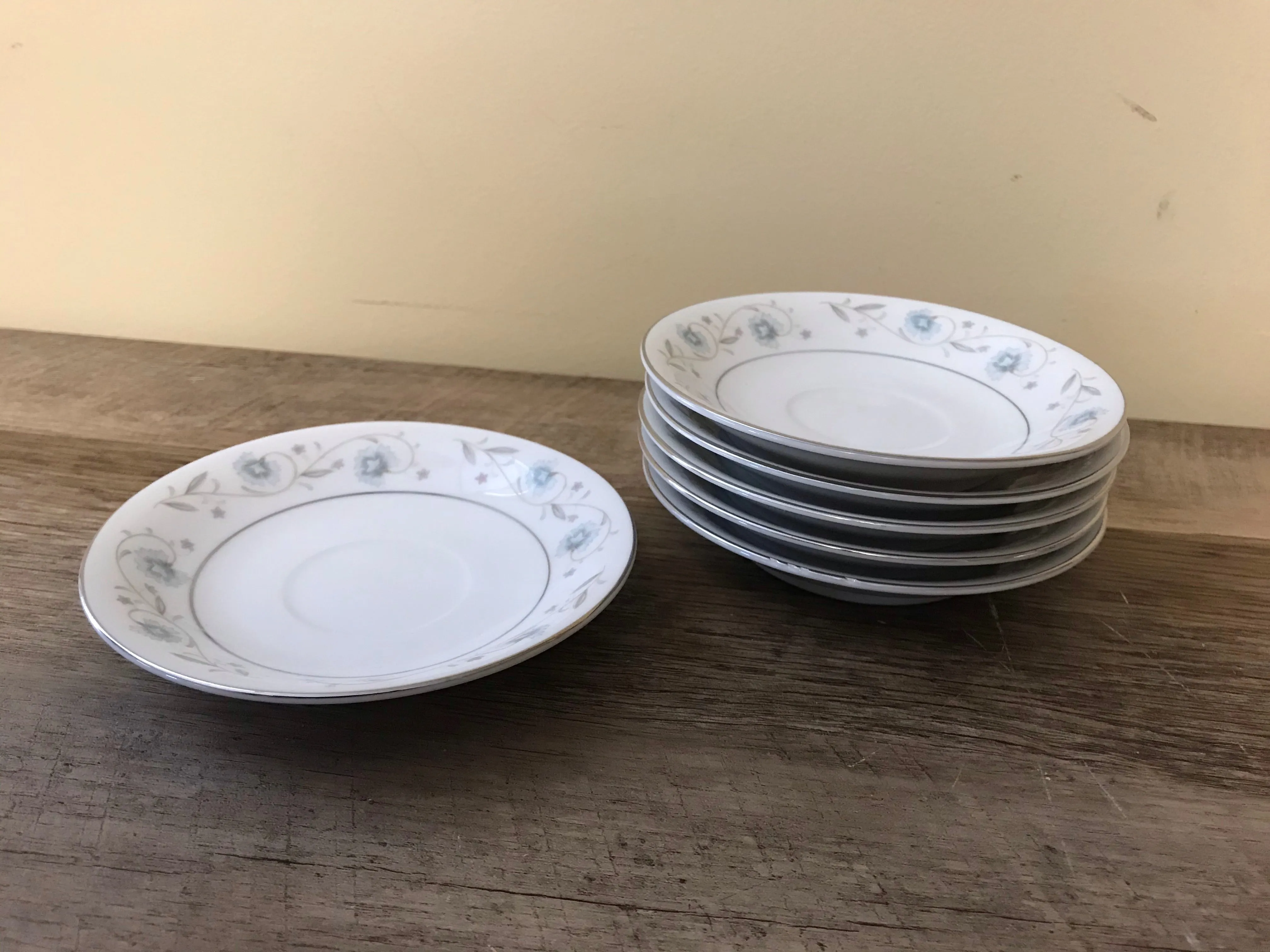 (V) Vintage ENGLISH GARDEN Fine China Japan #1221 Retired Variety of Pieces