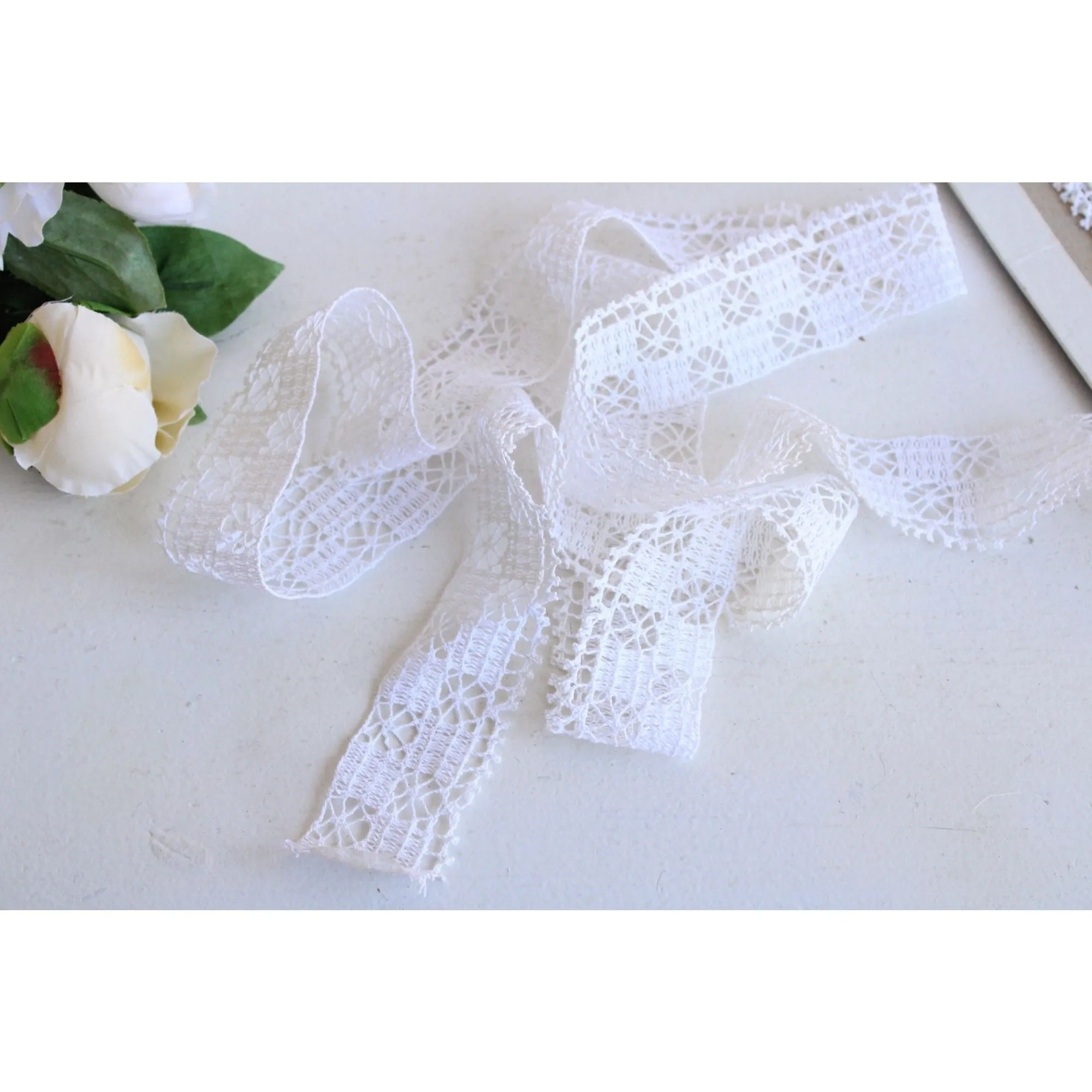 Vintage 1920s 1930s Lace Trim, 1.75" Wide , Three Yards