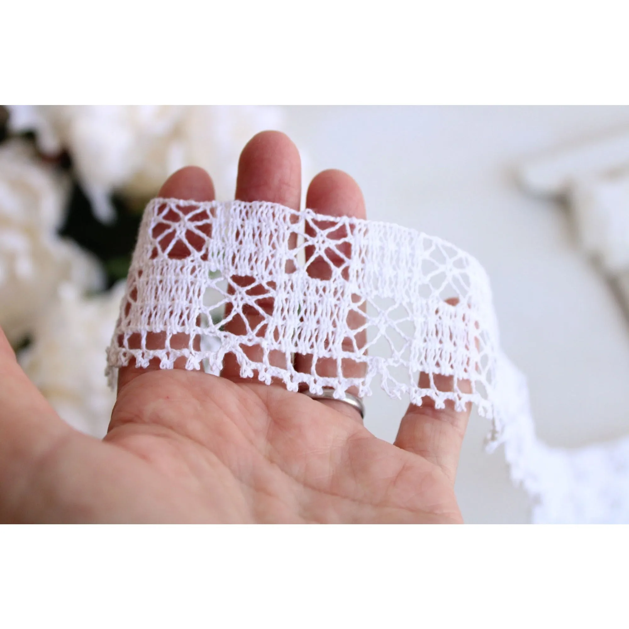 Vintage 1920s 1930s Lace Trim, 1.75" Wide , Three Yards