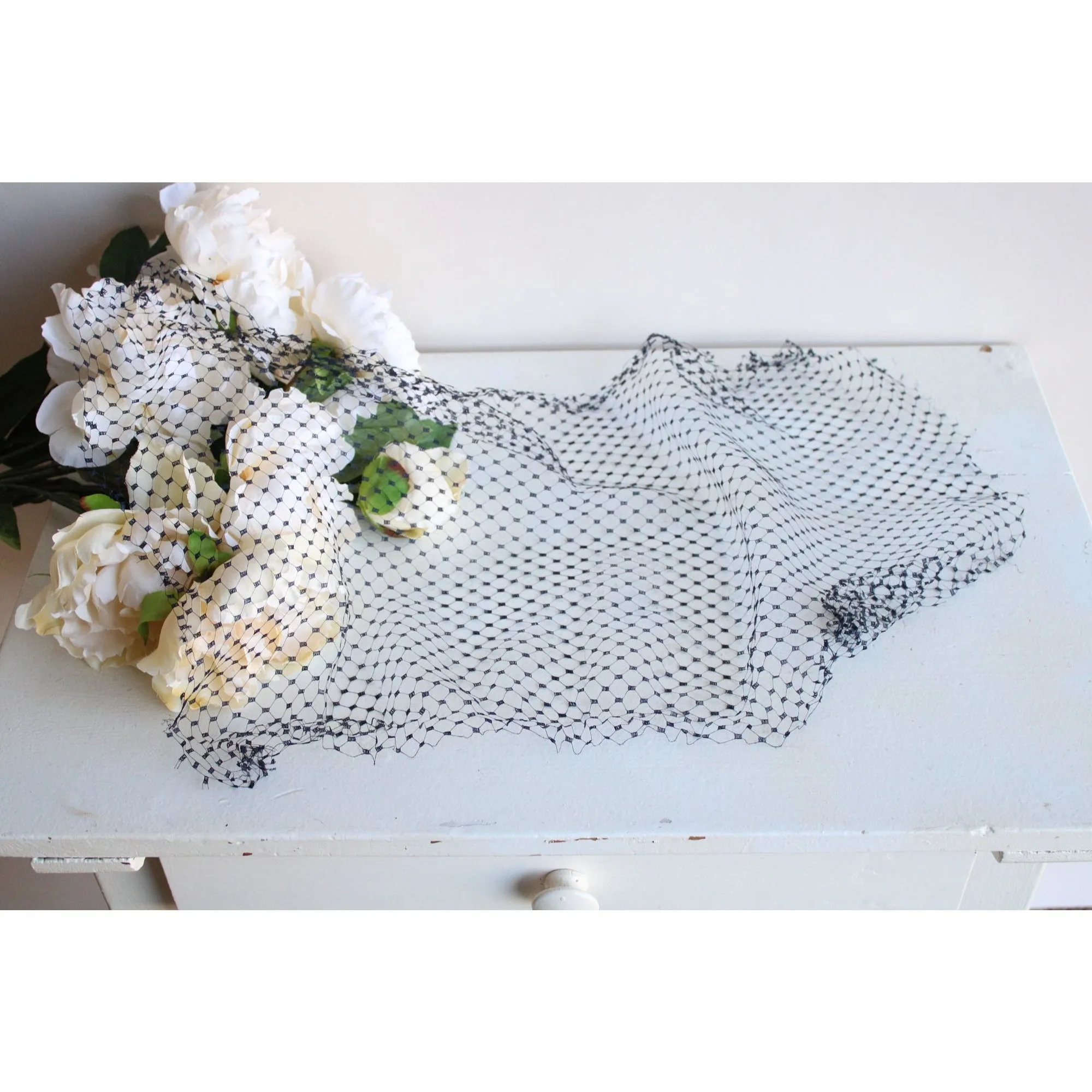 Vintage 1940s 1950s Navy Blue Birdcage Veil,16" Wide, 26" Long Piece