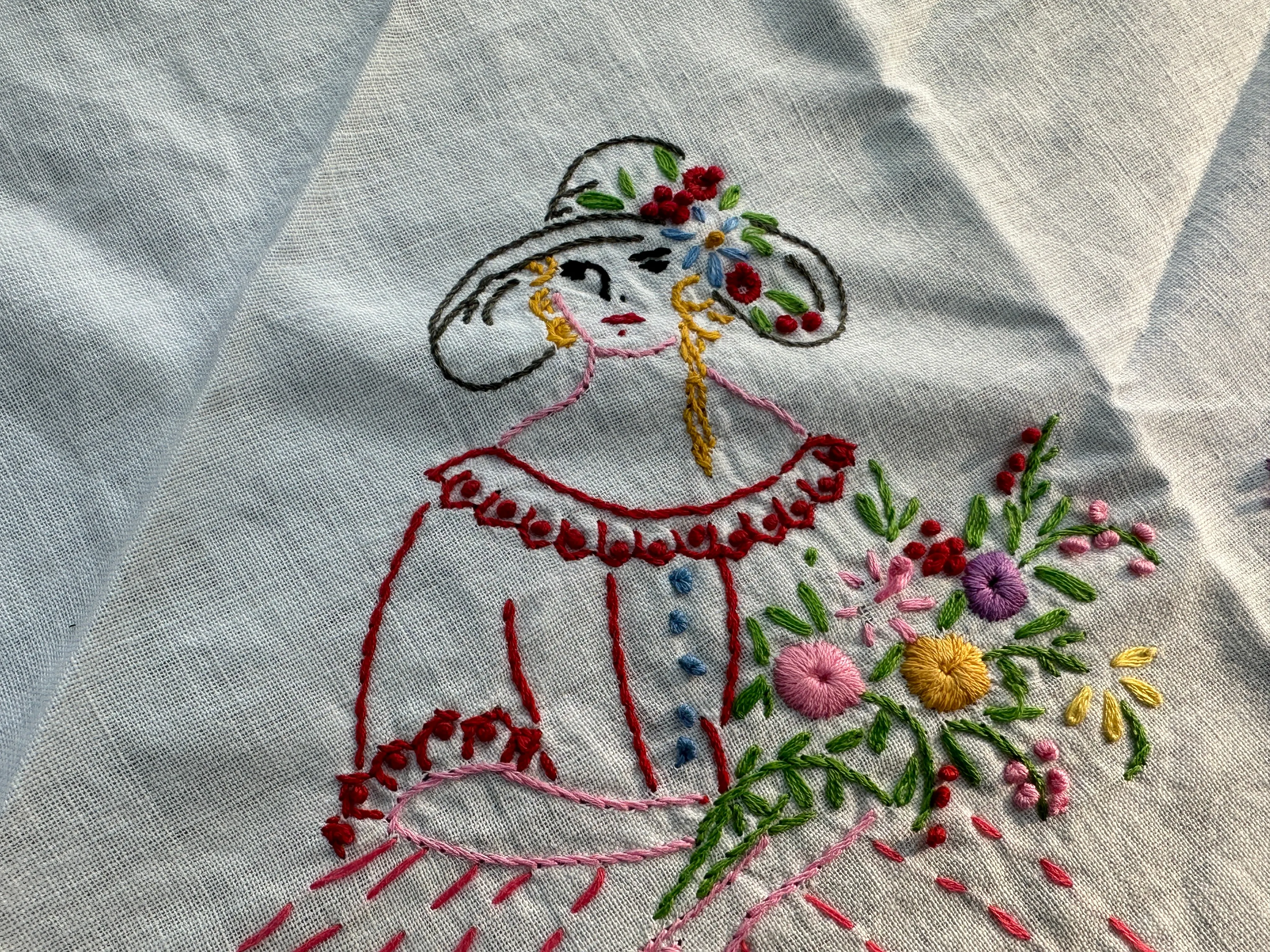 Vintage Embroidered Colonial Lady Table Topper