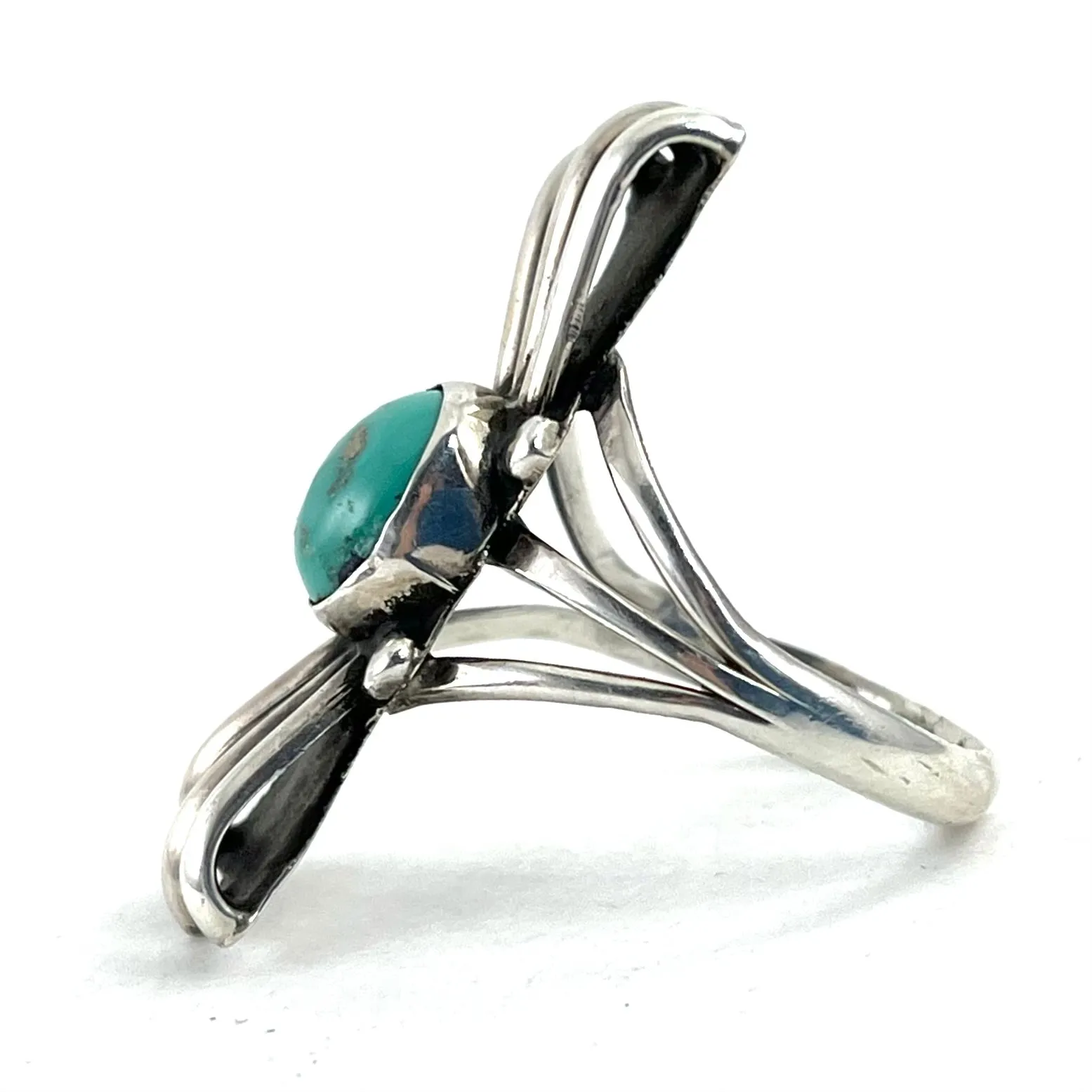 Vintage Flair With Stone<br>Size: 9