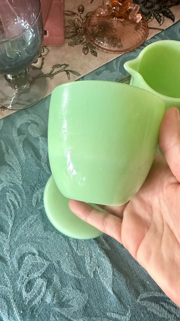 Vintage Jadeite Sugar and Creamer - Green