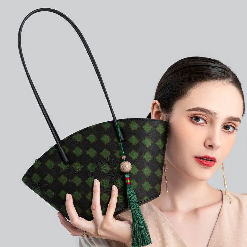 Xiangyunsha Silk Vintage Green Shoulder Bag
