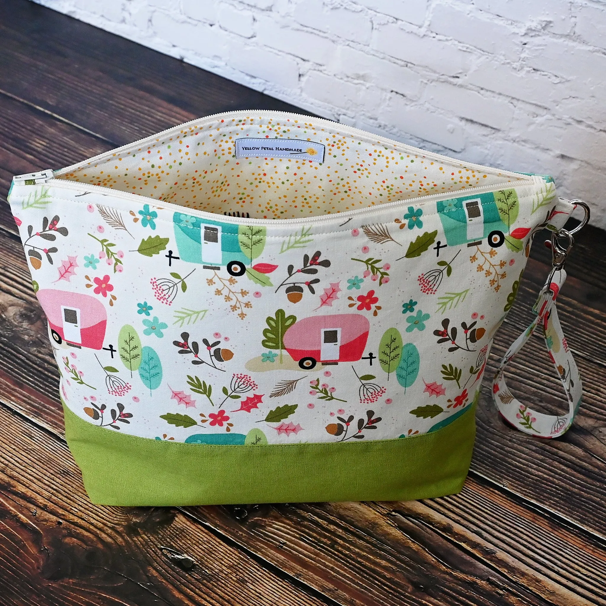Zippered Camper Themed Project Bag
